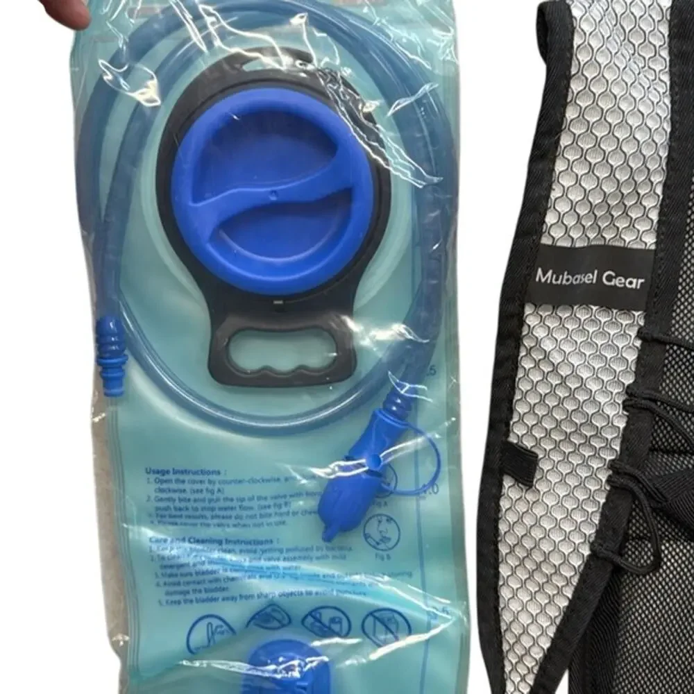 New Red & Black Mubasel Gear Hydration Backpack‎ w/ 2L BPA Free Bladder